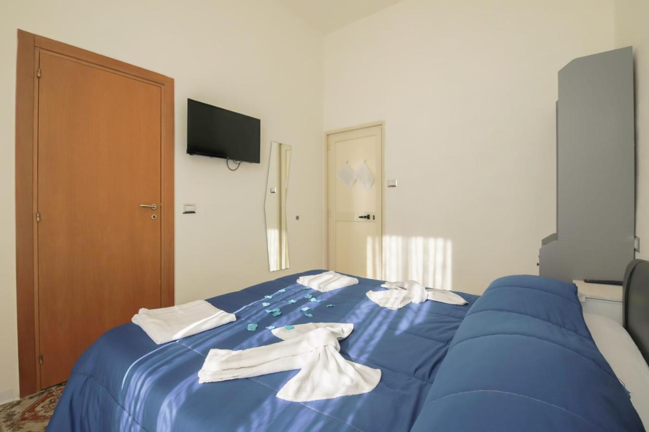 Madison Bed & Breakfast Наполи Екстериор снимка